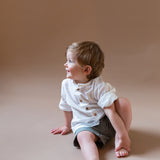 Camisa niño rayitas blancas